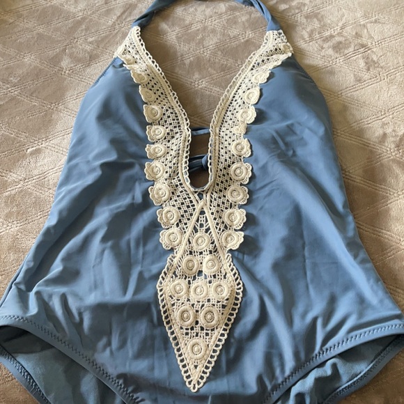 🆕Mossimo swimsuit - Picture 5 of 7